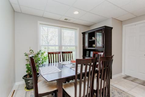3 Blackwolf Court Algonquin IL 60102