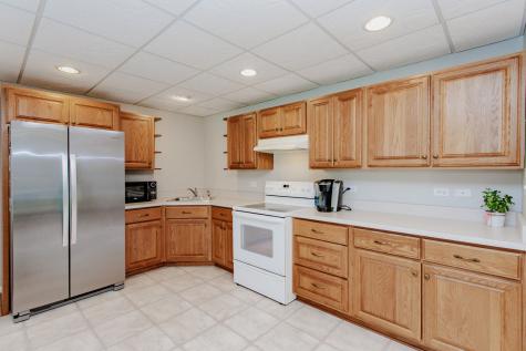 3 Blackwolf Court Algonquin IL 60102