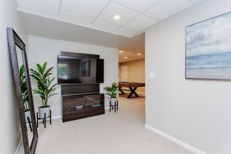 3 Blackwolf Court Algonquin IL 60102