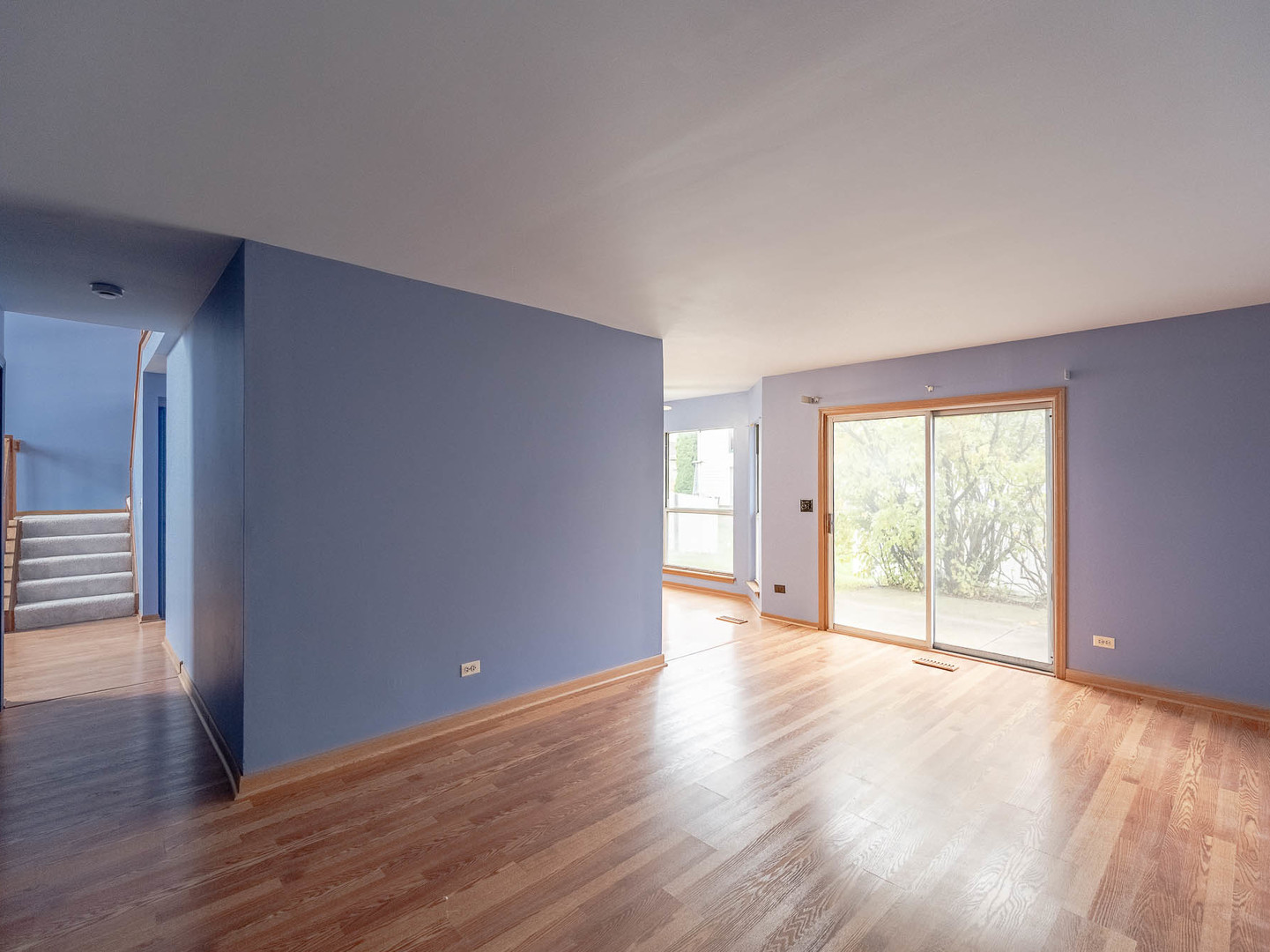 112 Arbor Drive Carol Stream IL 60188