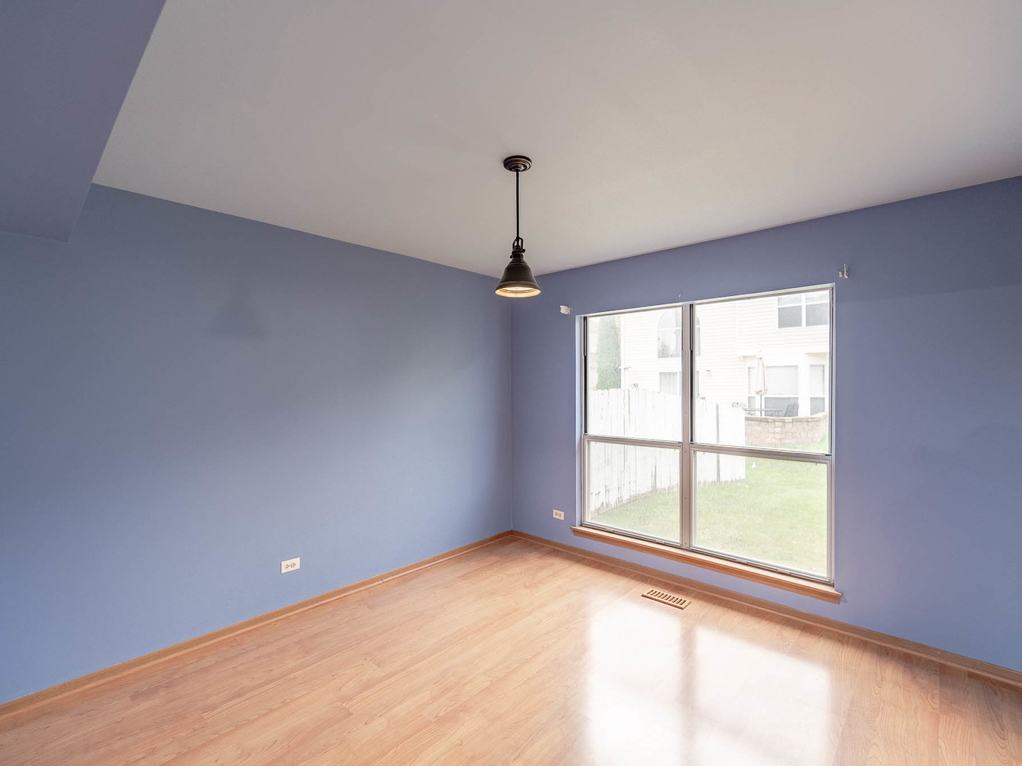 112 Arbor Drive Carol Stream IL 60188