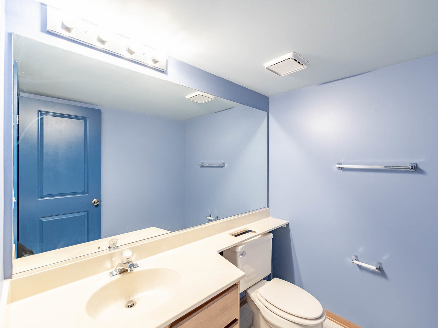 112 Arbor Drive Carol Stream IL 60188