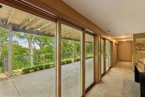 26073 West Laurel Court Wauconda IL 60084
