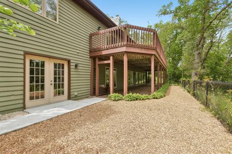 26073 West Laurel Court Wauconda IL 60084