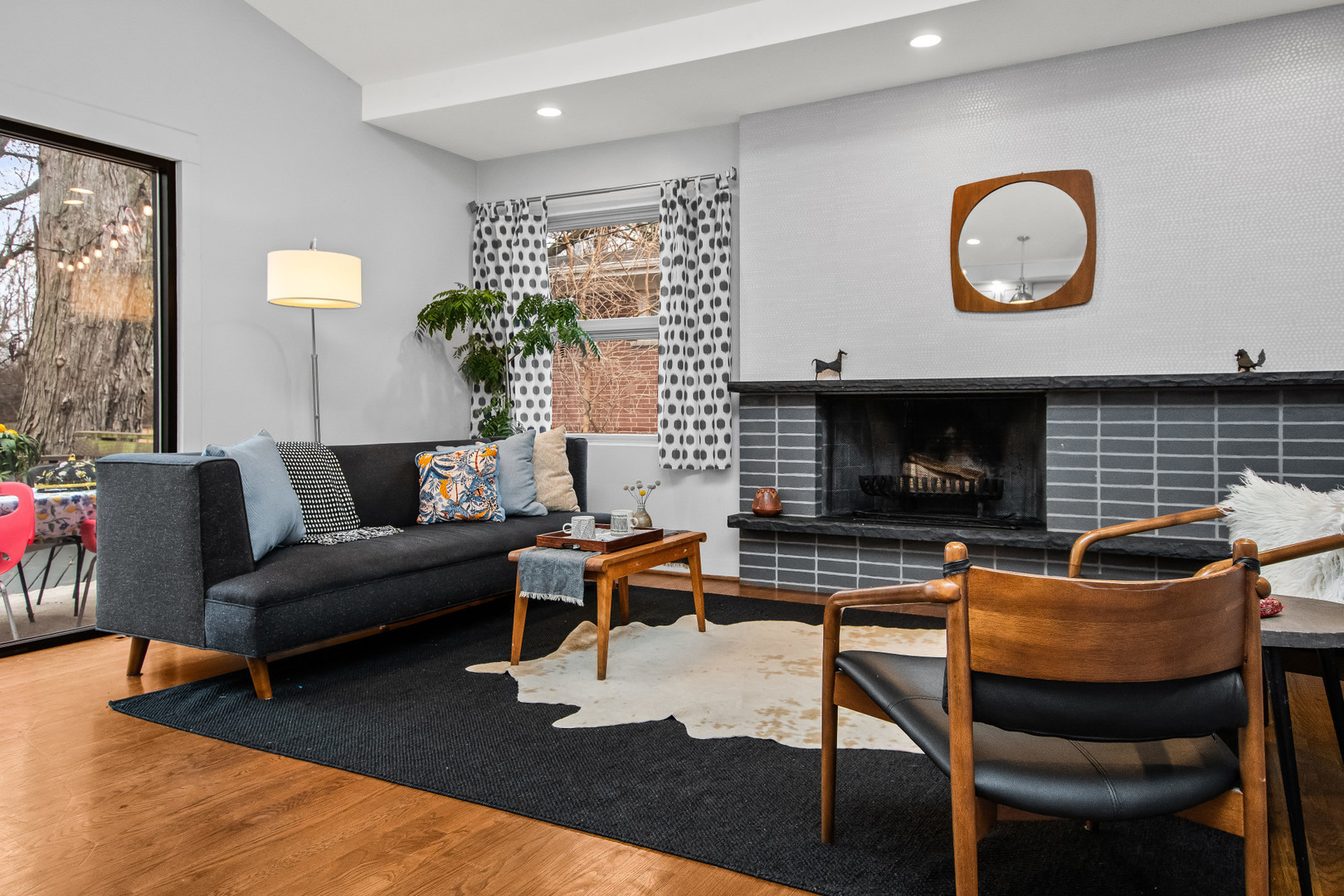 6323 North Kirkwood Avenue Chicago IL 60646