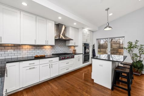 6323 North Kirkwood Avenue Chicago IL 60646