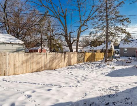 2004 Sauber Avenue Rockford IL 61103