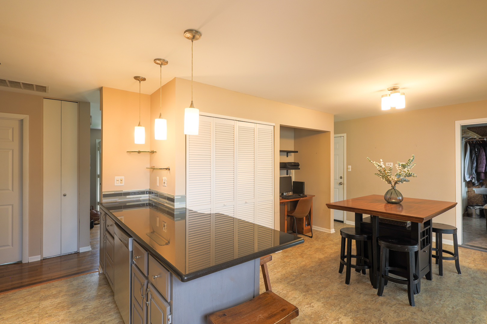 9425 Pine Street Mokena IL 60448