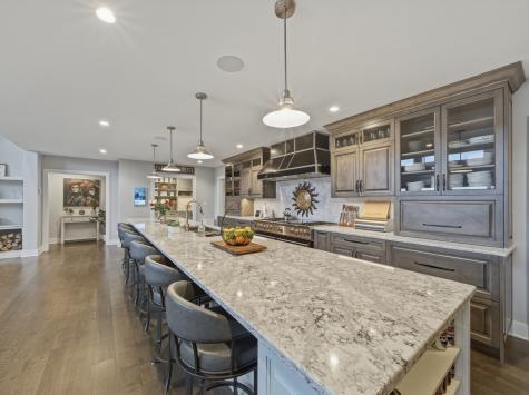 2323 West Fairview Avenue Johnsburg IL 60051