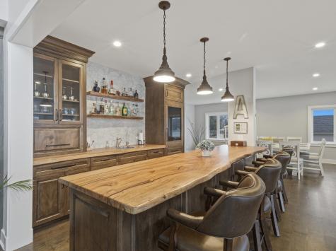 2323 West Fairview Avenue Johnsburg IL 60051