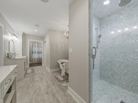 2323 West Fairview Avenue Johnsburg IL 60051