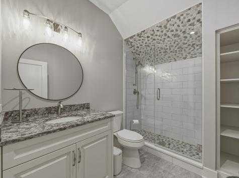 2323 West Fairview Avenue Johnsburg IL 60051