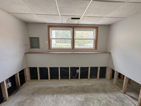 863 Pleasant Street Woodstock IL 60098