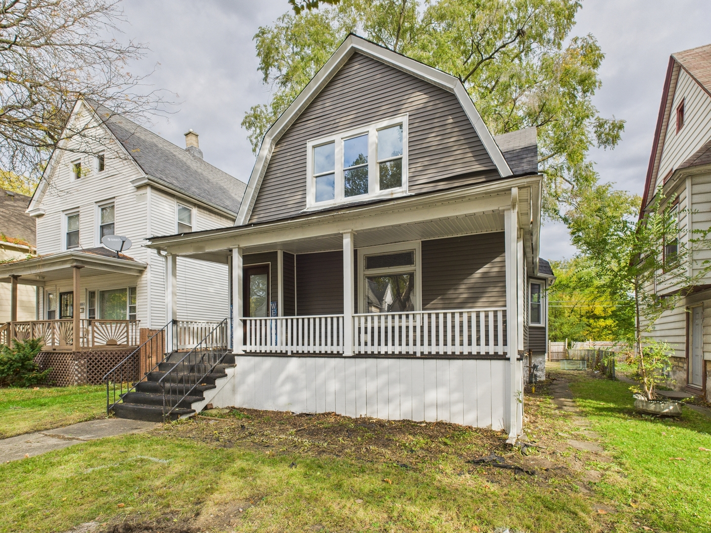 12039 South Yale Avenue Chicago IL 60628