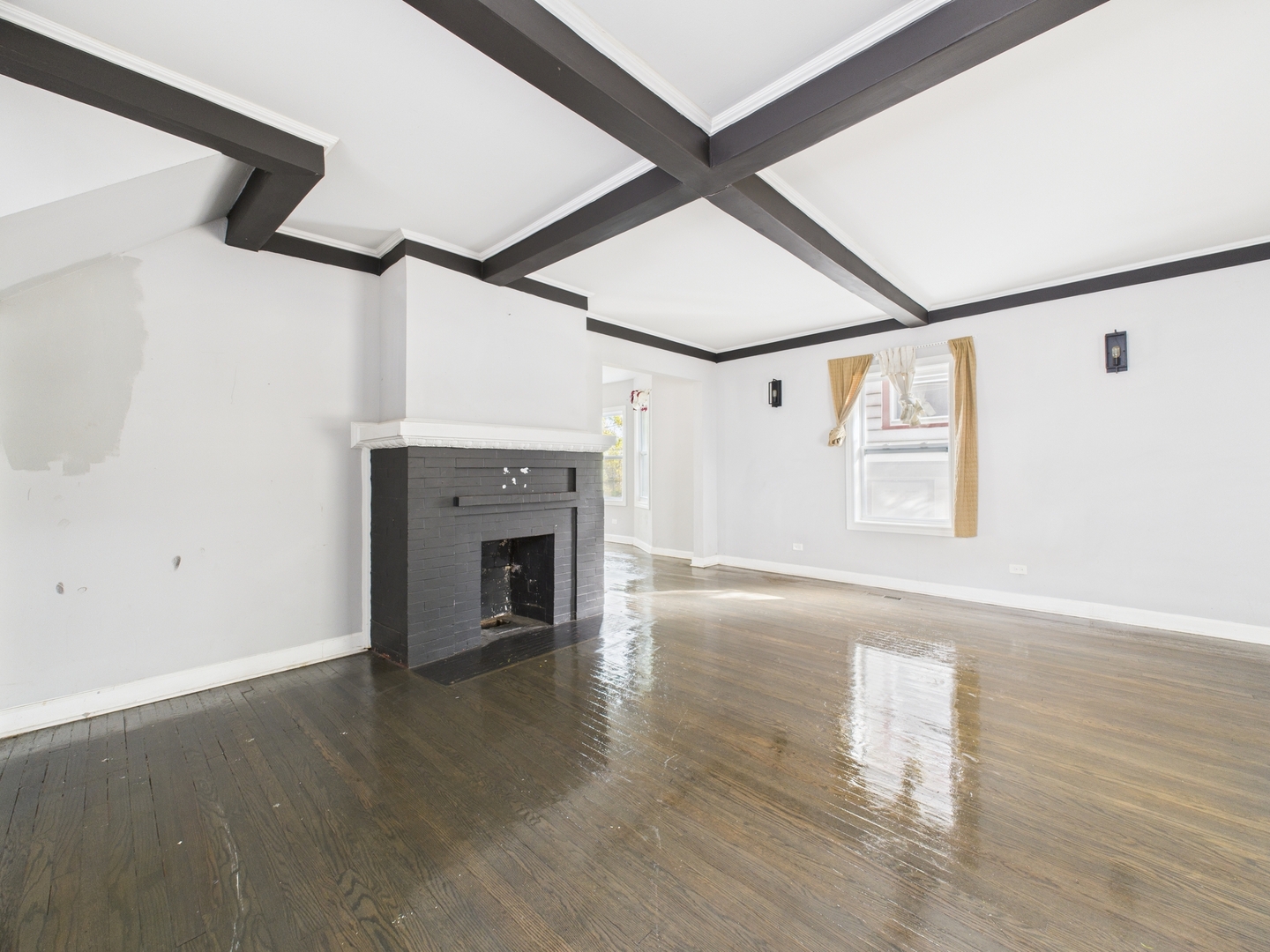 12039 South Yale Avenue Chicago IL 60628