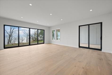 22 Lakeview Terrace Highland Park IL 60035
