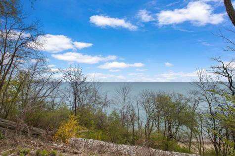 22 Lakeview Terrace Highland Park IL 60035