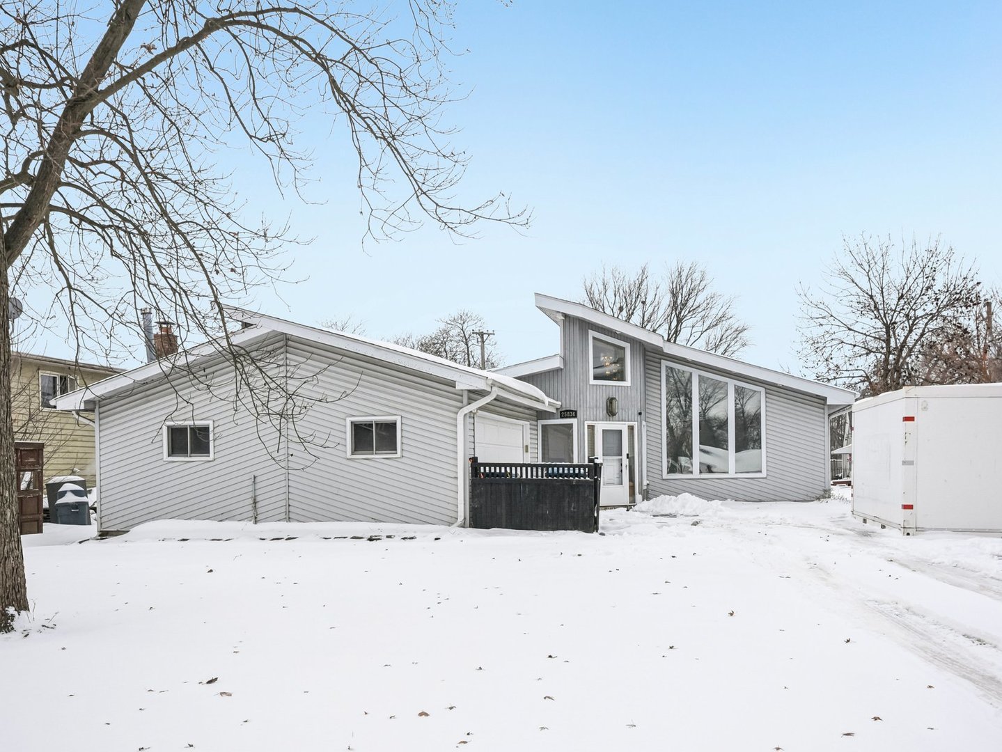 25836 South Linden Avenue Monee IL 60449