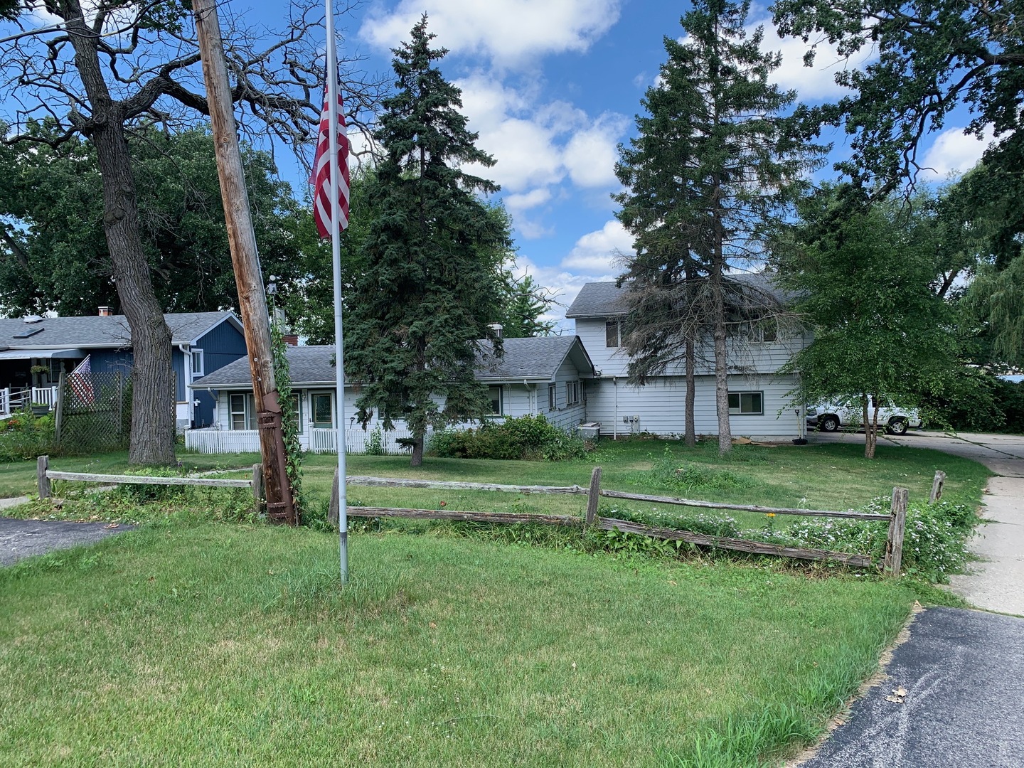 144 Oakwood Drive Antioch IL 60002