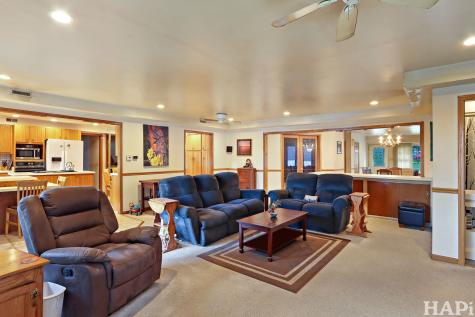 144 Oakwood Drive Antioch IL 60002