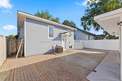 243 Waltham Street Calumet City IL 60409