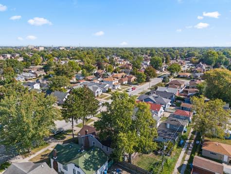 243 Waltham Street Calumet City IL 60409