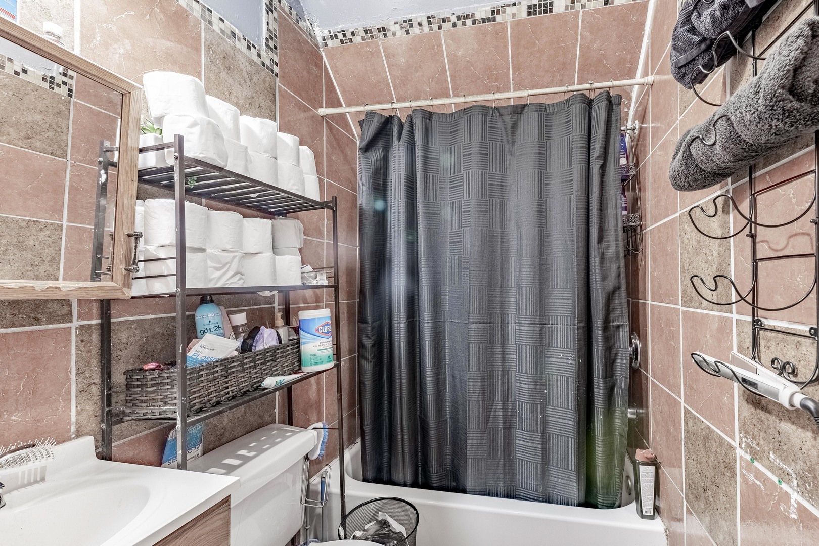 5948 South Throop Street Chicago IL 60636