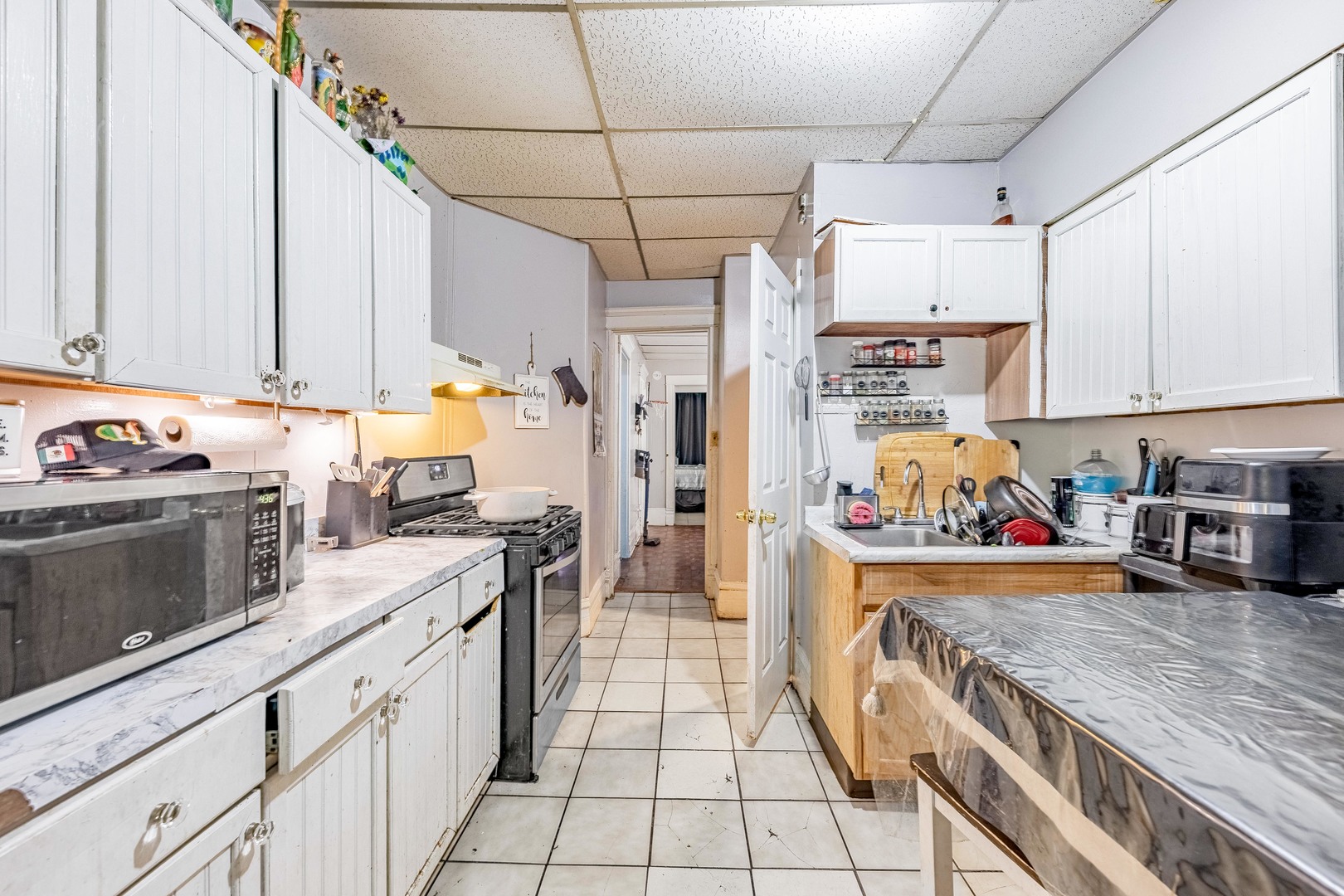 5948 South Throop Street Chicago IL 60636