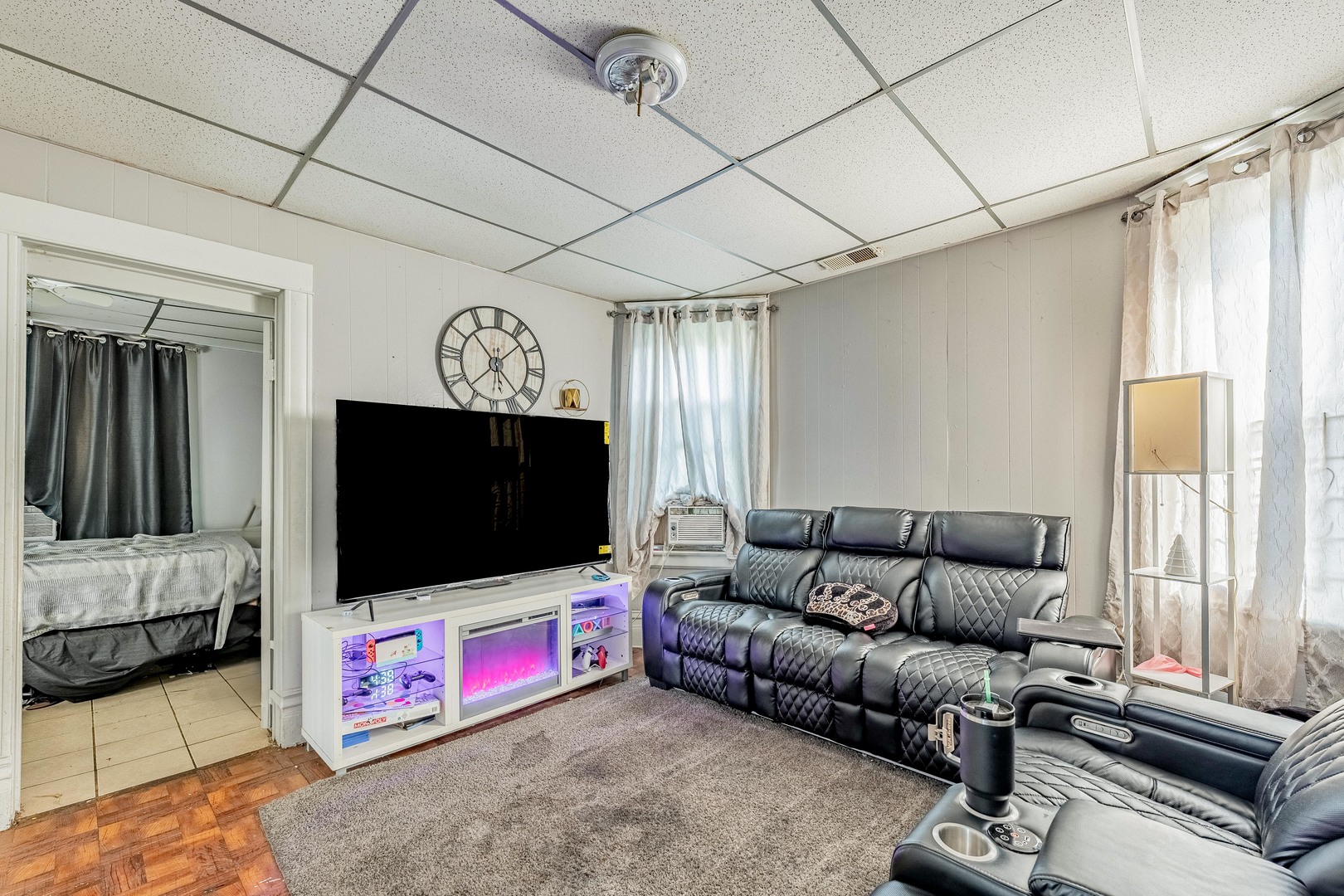 5948 South Throop Street Chicago IL 60636