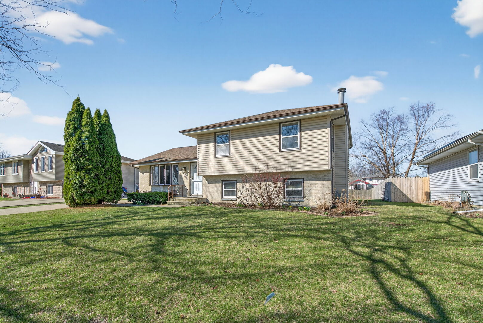 3005 Art Schultz Drive Plainfield IL 60586