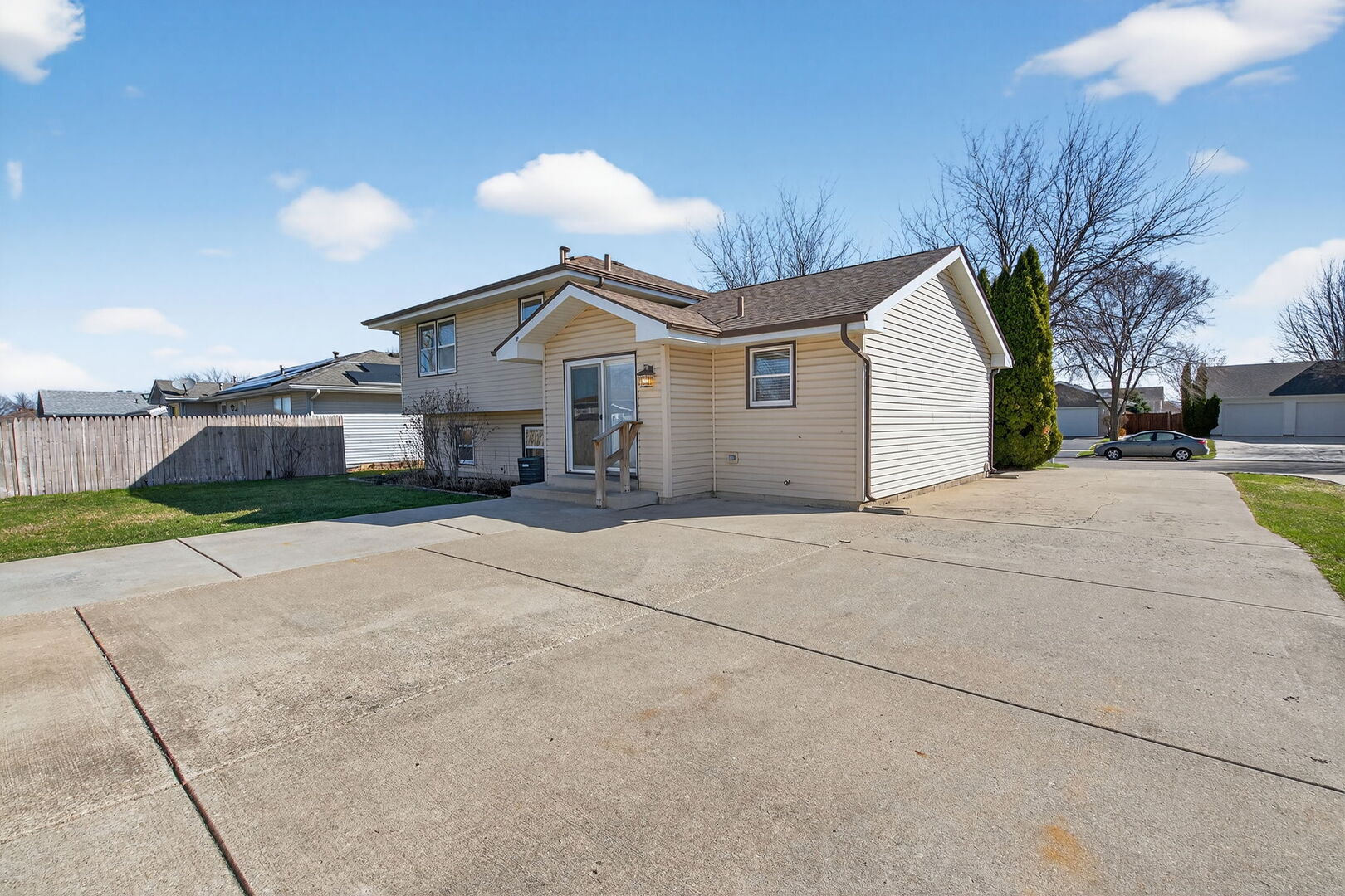 3005 Art Schultz Drive Plainfield IL 60586