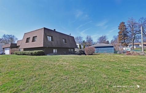 33312 North Lone Rock Road Grayslake IL 60030