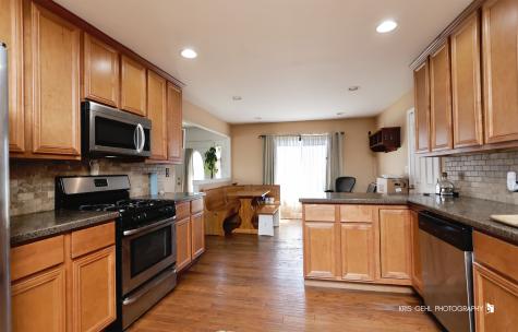 33312 North Lone Rock Road Grayslake IL 60030