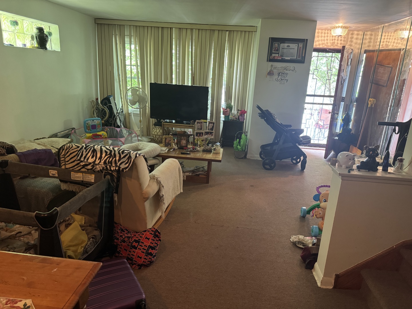 7845 South Yates Boulevard Chicago IL 60649