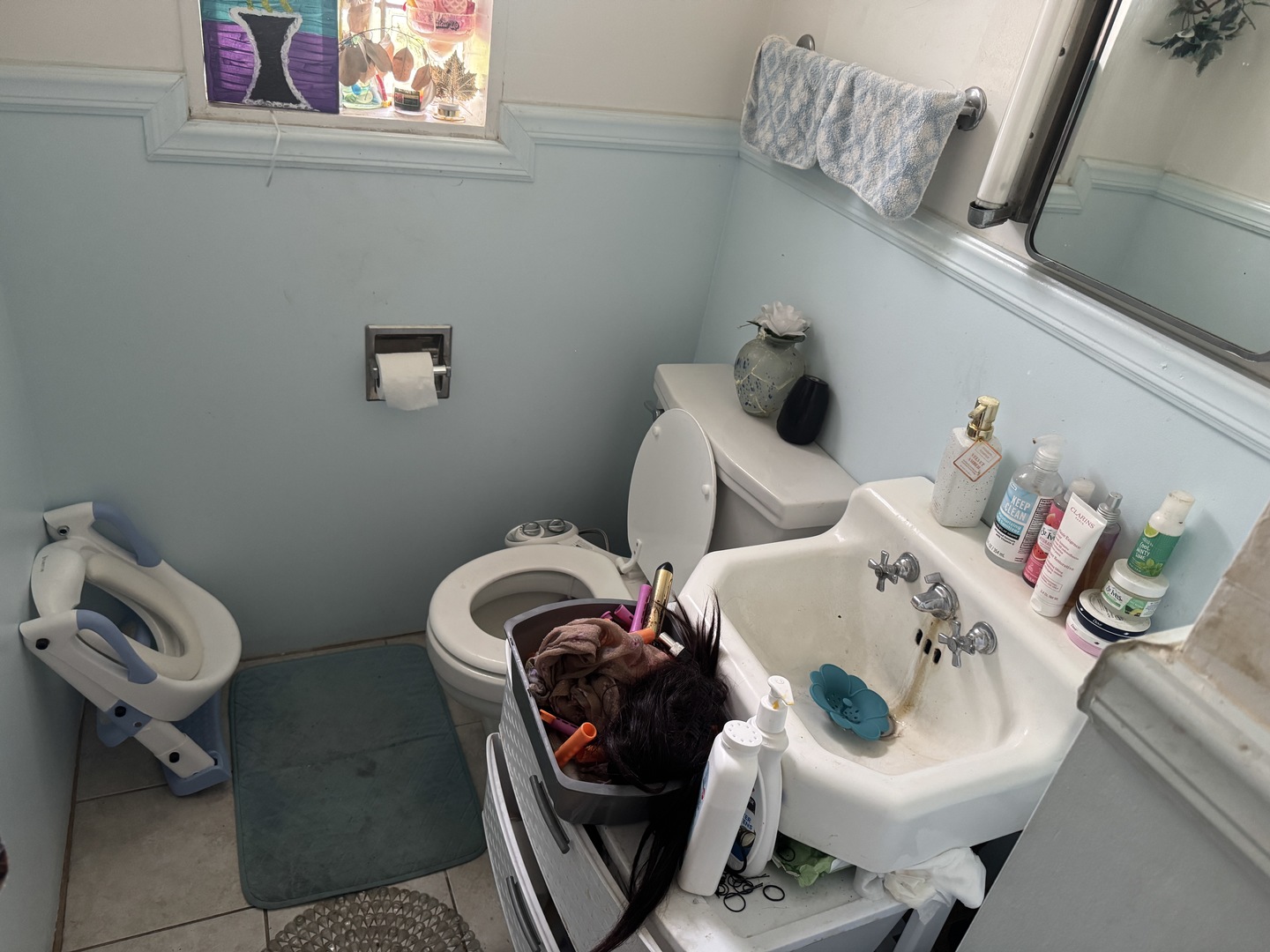 7845 South Yates Boulevard Chicago IL 60649