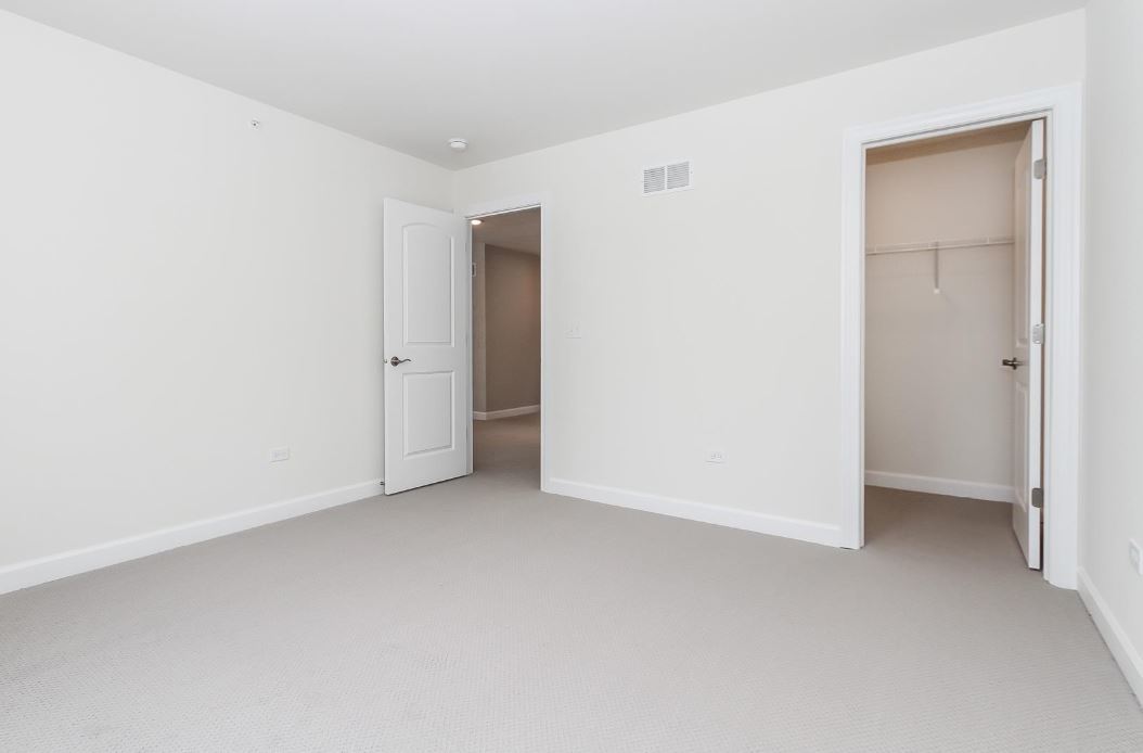 130 39TH Street Downers Grove IL 60515