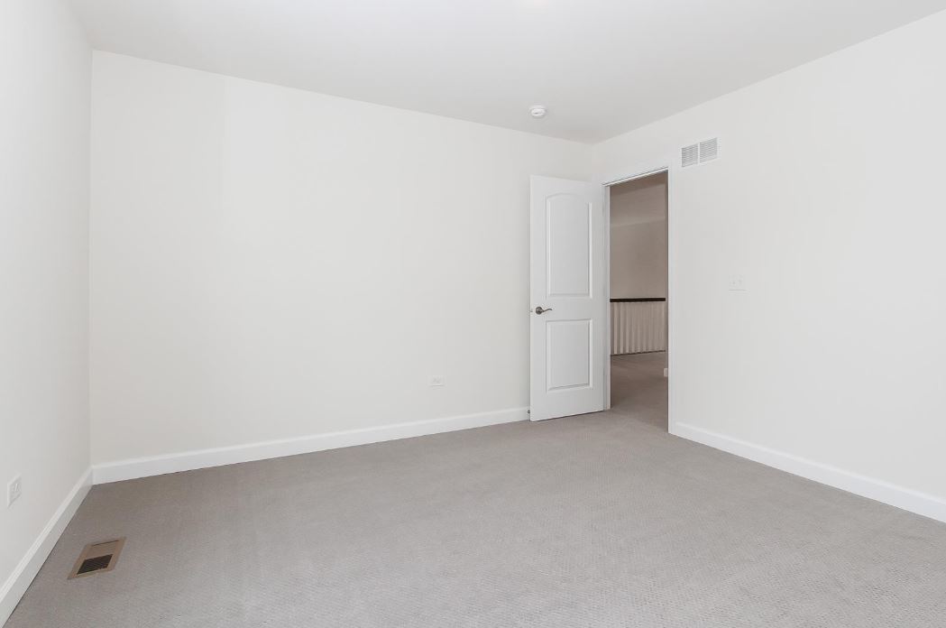 130 39TH Street Downers Grove IL 60515