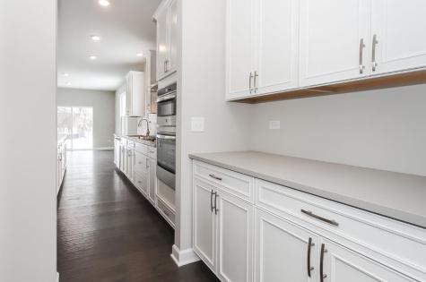 130 39TH Street Downers Grove IL 60515
