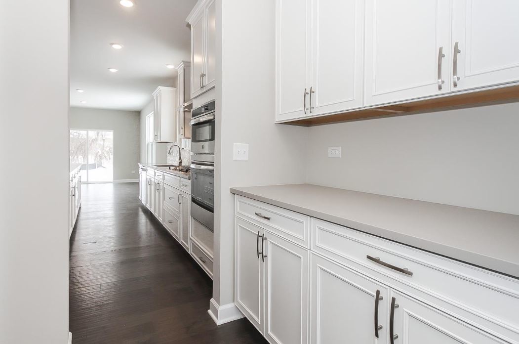 130 39TH Street Downers Grove IL 60515