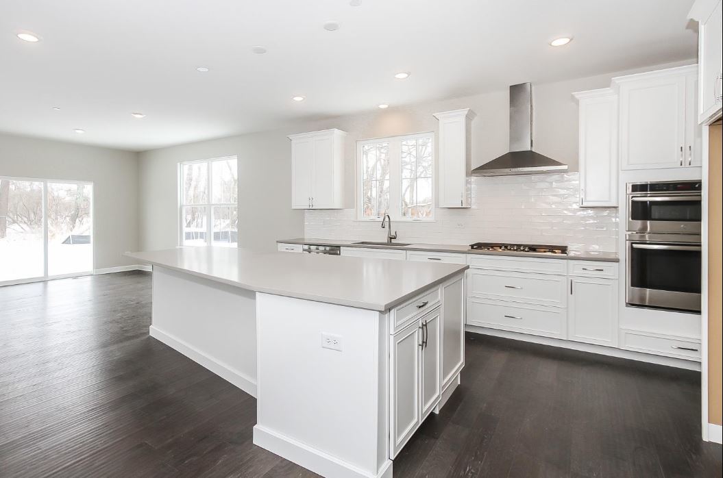 130 39TH Street Downers Grove IL 60515