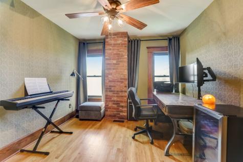 835 North Ellsworth Street Naperville IL 60563