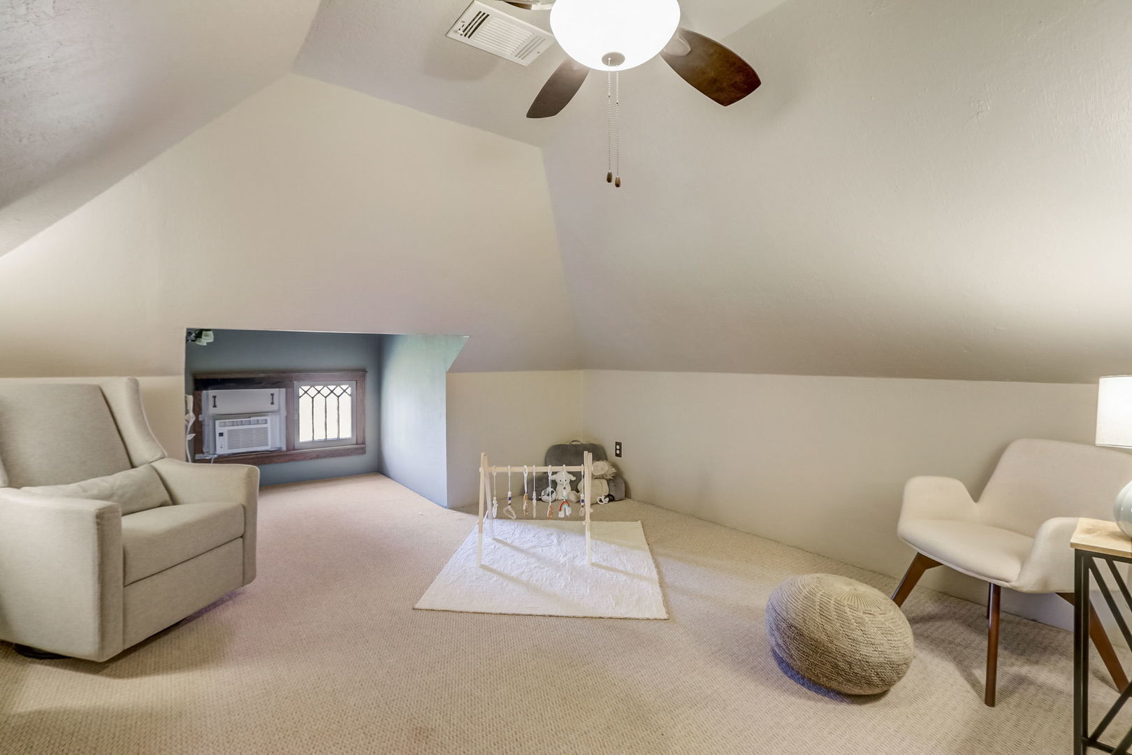 835 North Ellsworth Street Naperville IL 60563