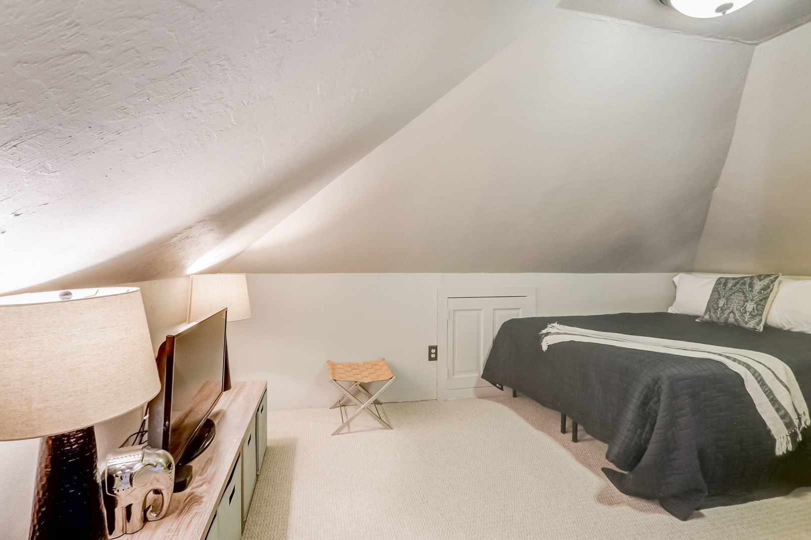 835 North Ellsworth Street Naperville IL 60563