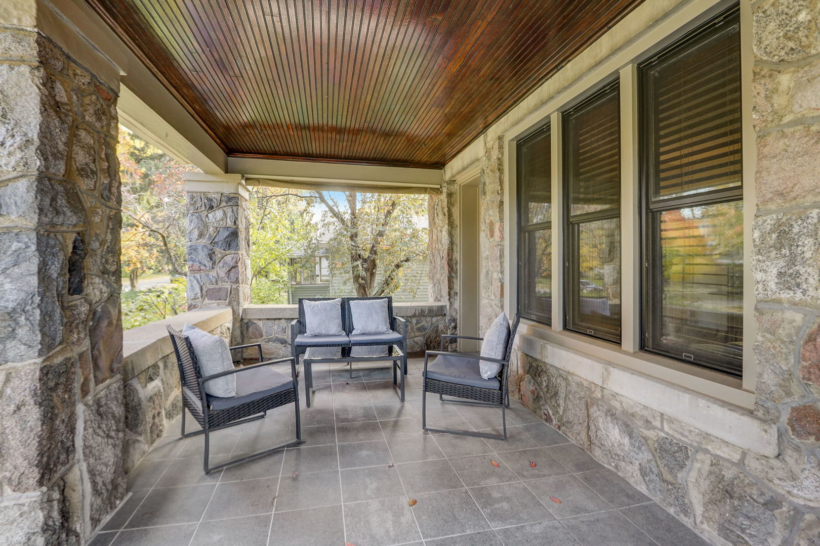 835 North Ellsworth Street Naperville IL 60563