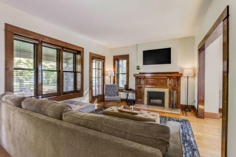 835 North Ellsworth Street Naperville IL 60563