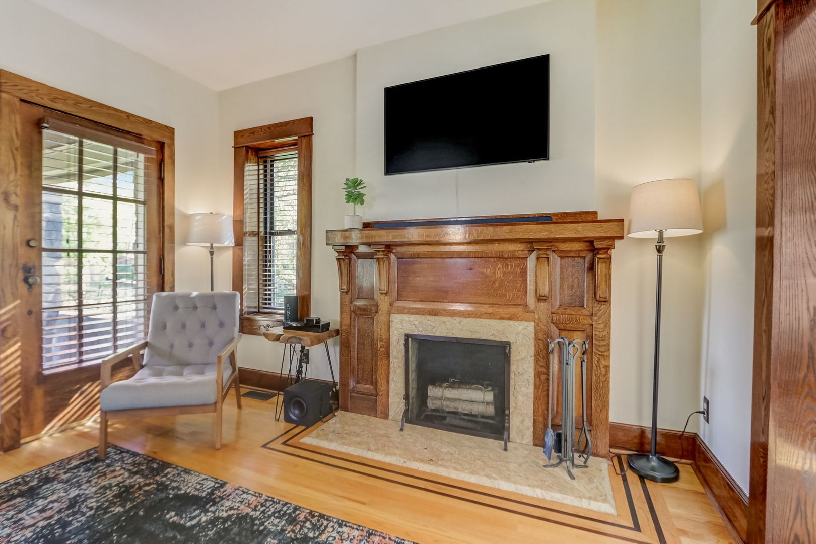 835 North Ellsworth Street Naperville IL 60563