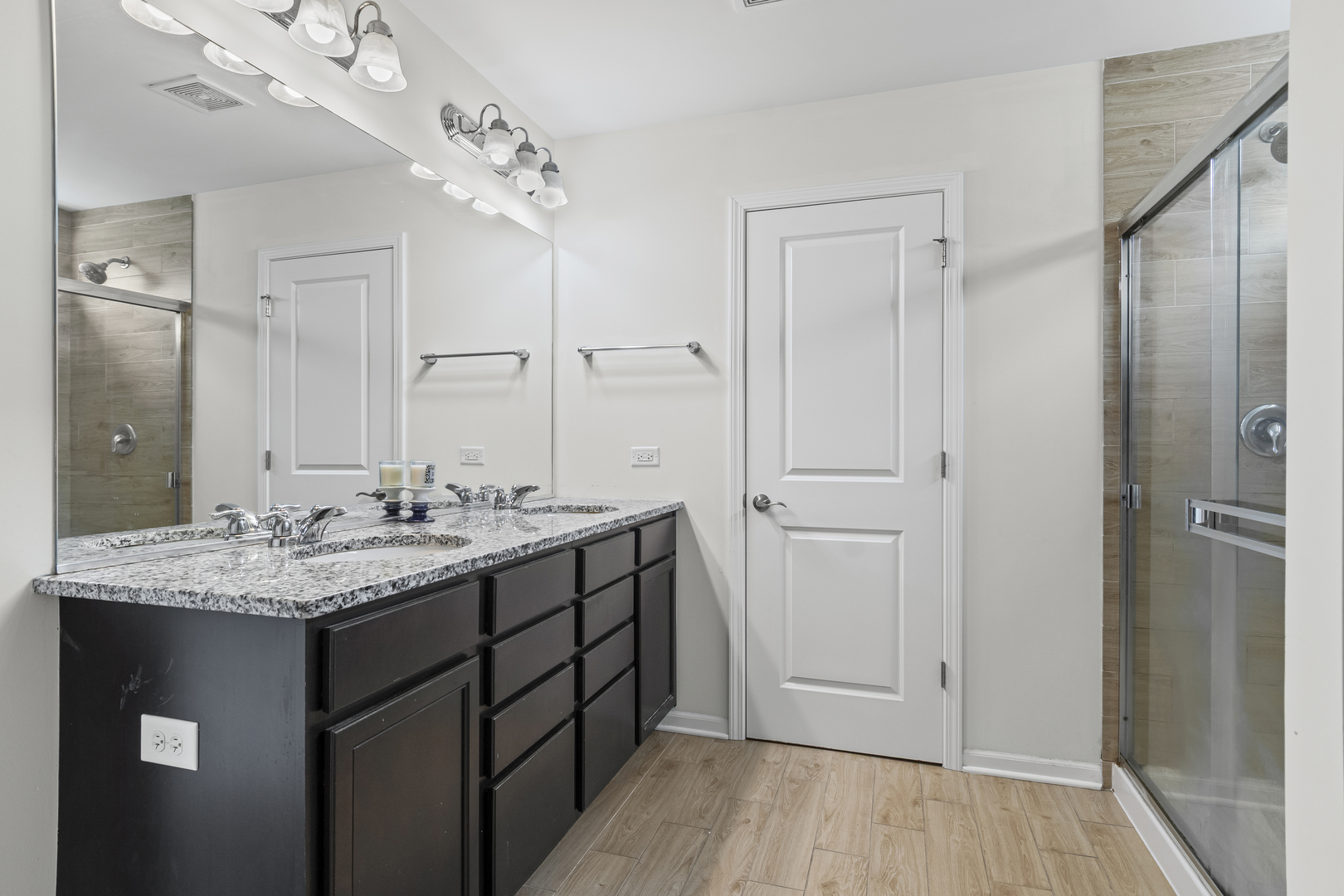 2404 Coastal Sage Court Naperville IL 60563