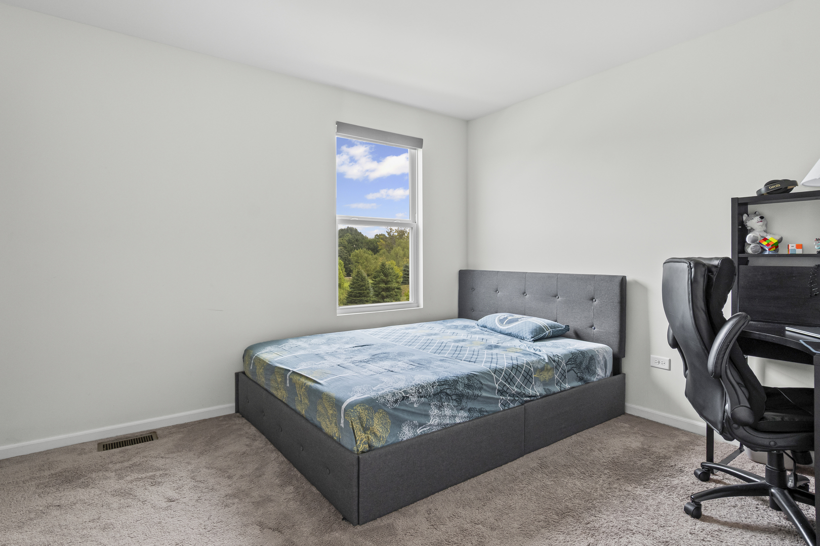 2404 Coastal Sage Court Naperville IL 60563