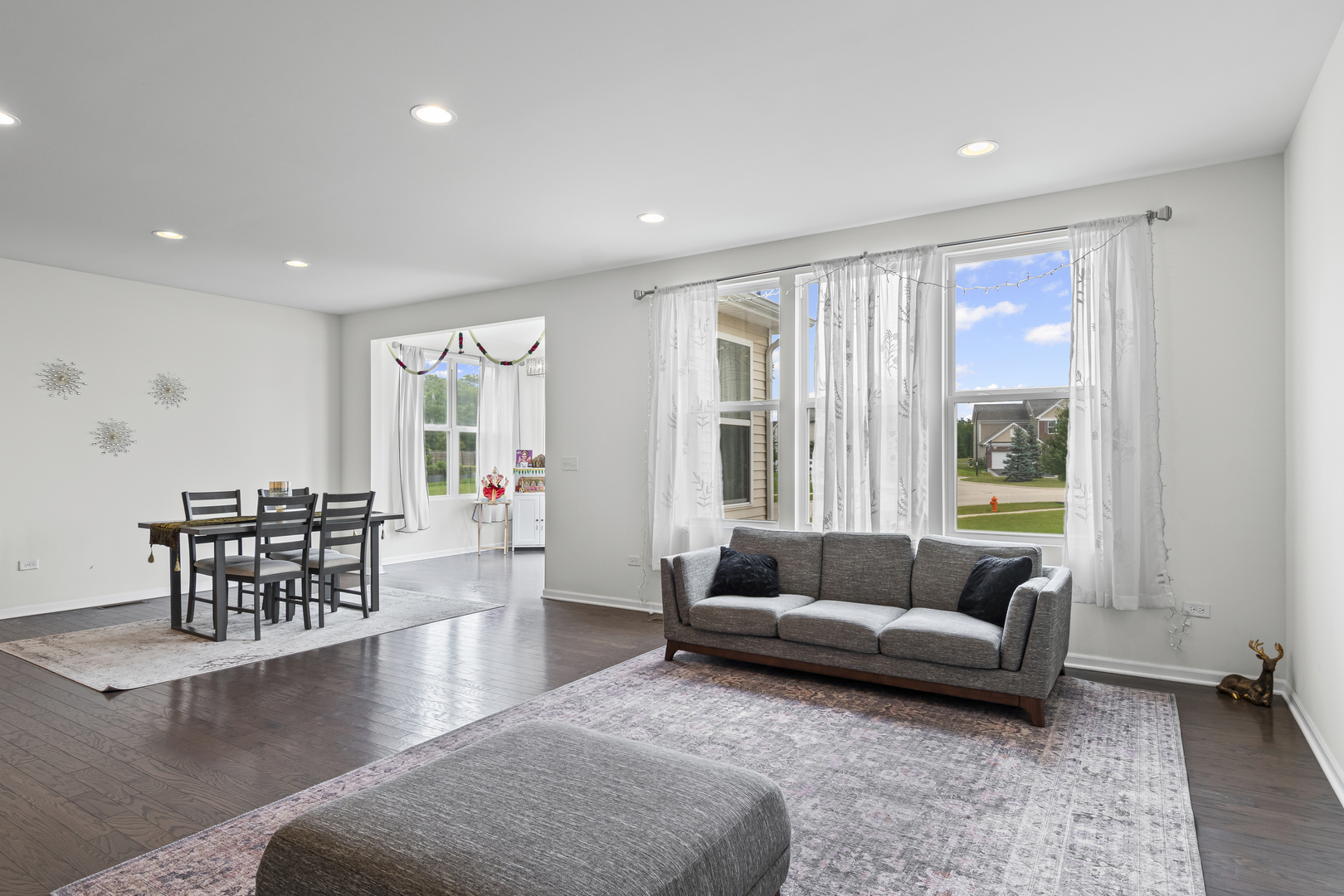 2404 Coastal Sage Court Naperville IL 60563