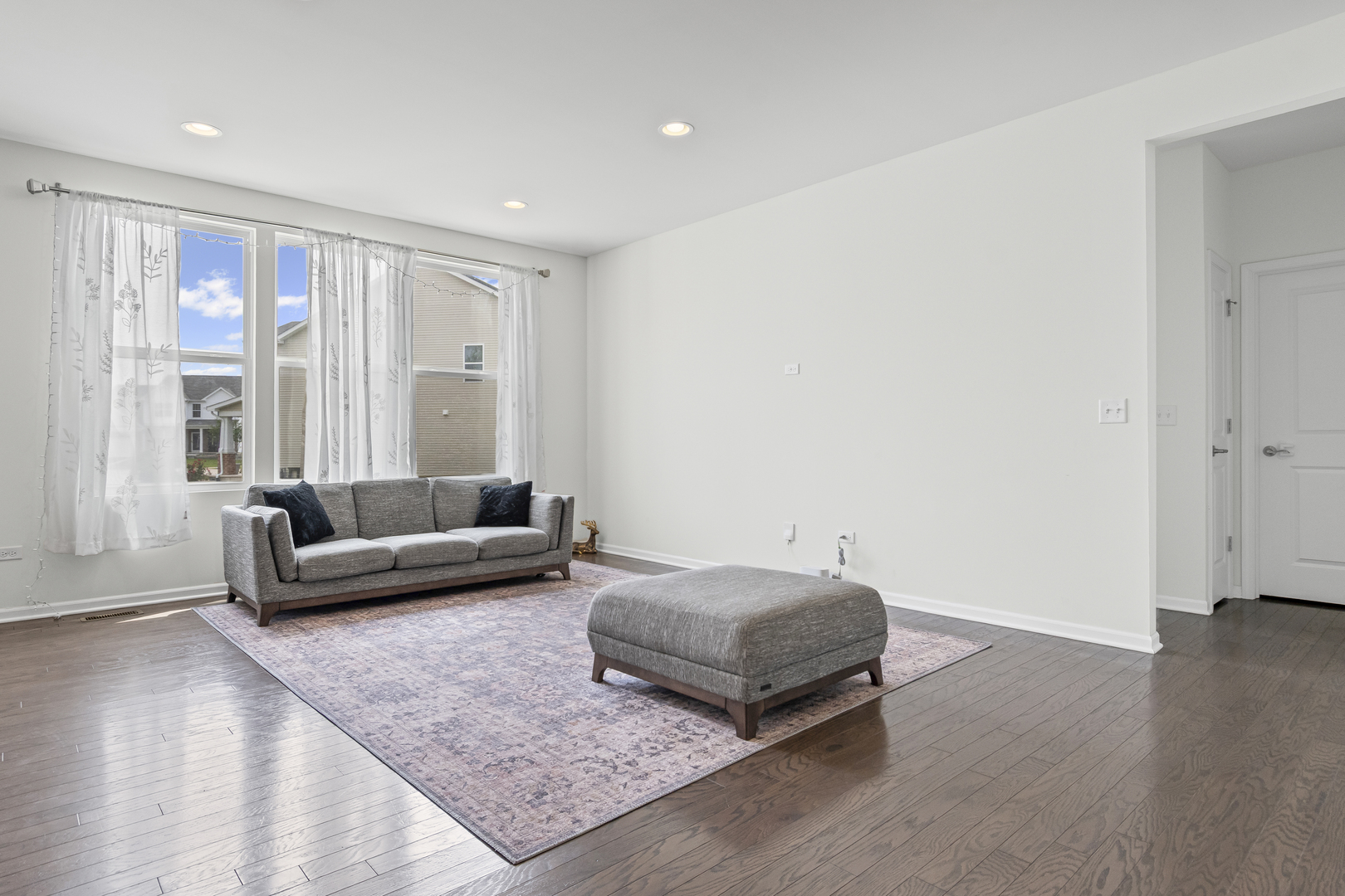 2404 Coastal Sage Court Naperville IL 60563